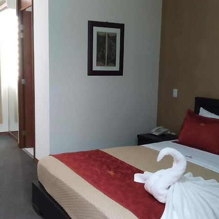 Hotel Porto Alegre Guadalajara Luaran gambar