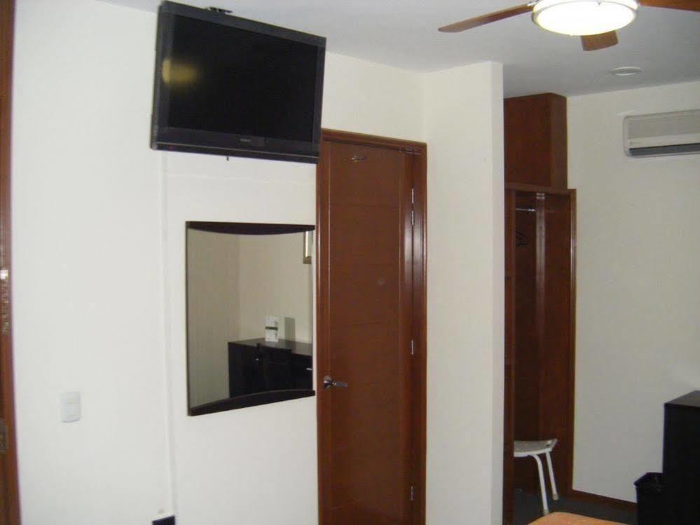 Hotel Porto Alegre Guadalajara Luaran gambar