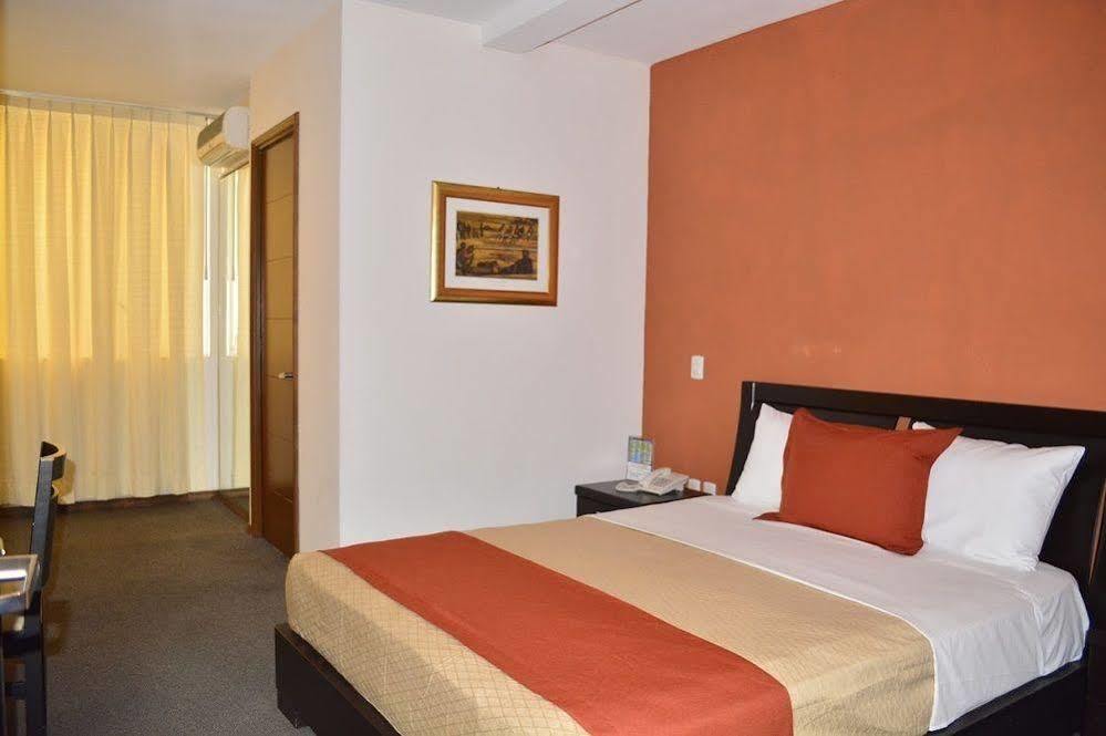 Hotel Porto Alegre Guadalajara Luaran gambar