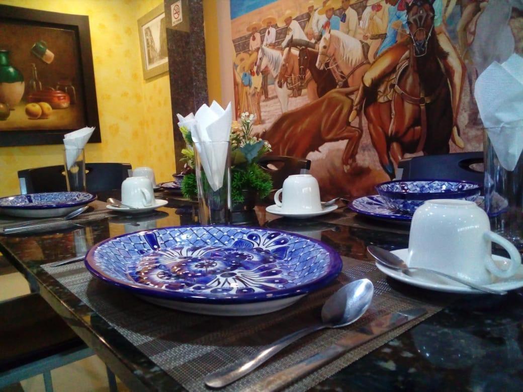 Hotel Porto Alegre Guadalajara Luaran gambar